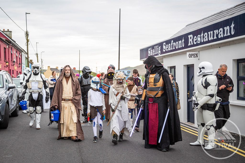 Walking outside Skellig Seafront Restaurant
